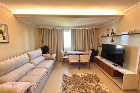 Apartamento à venda com 2 quartos, 78m² em Cabral, Contagem