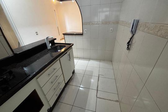 Cozinha de apartamento para alugar com 2 quartos, 50m² em Vila Cruz das Almas, São Paulo