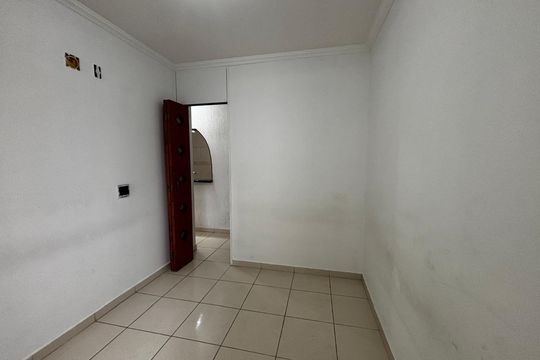 Quarto de apartamento para alugar com 2 quartos, 50m² em Vila Cruz das Almas, São Paulo
