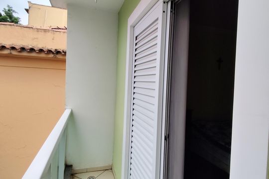 Varanda de casa à venda com 3 quartos, 240m² em Jardim São Paulo, São Paulo