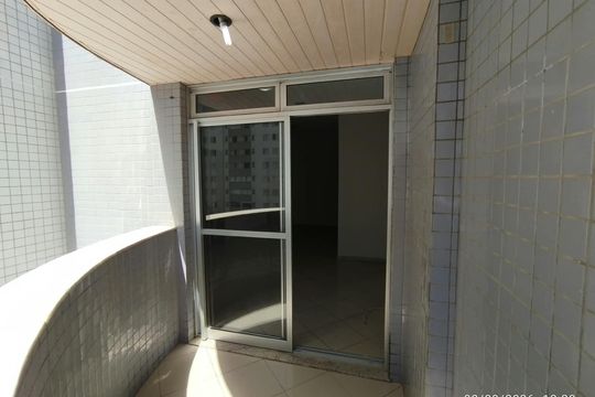 Apartamento à venda com 3 quartos, 80m² em Belvedere, Belo Horizonte