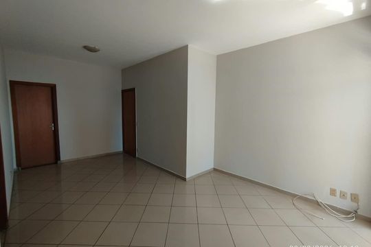 Apartamento à venda com 3 quartos, 80m² em Belvedere, Belo Horizonte