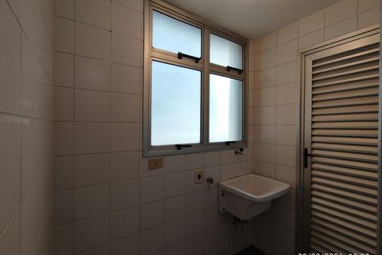 Apartamento à venda com 3 quartos, 80m² em Belvedere, Belo Horizonte