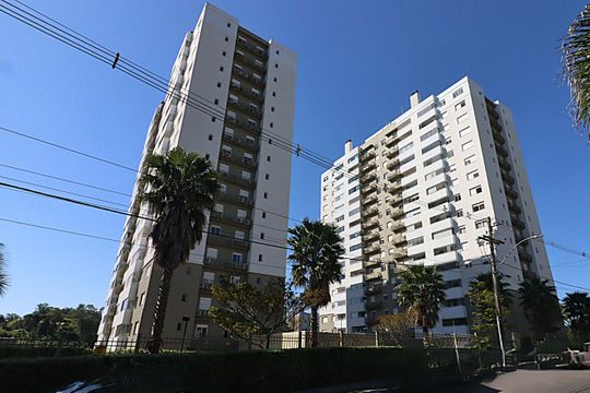 Fachada do bloco de apartamento à venda com 2 quartos, 67m² em Jardim Carvalho, Porto Alegre