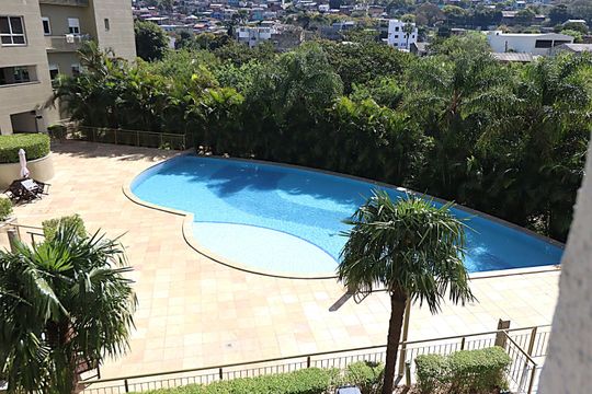 Área comum - Piscina de apartamento à venda com 2 quartos, 67m² em Jardim Carvalho, Porto Alegre