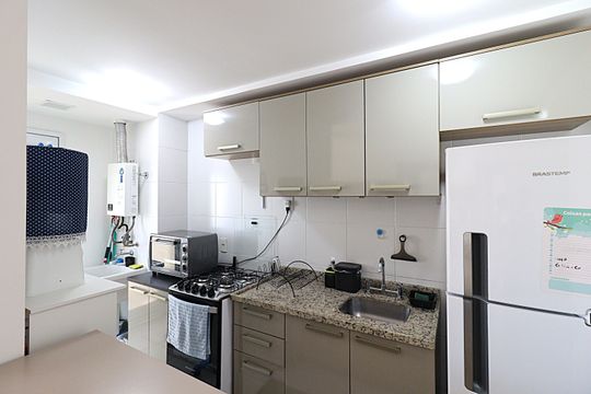Cozinha de apartamento à venda com 2 quartos, 67m² em Jardim Carvalho, Porto Alegre