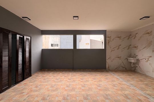 Varanda de casa para alugar com 2 quartos, 135m² em Parque Novo Oratório, Santo André