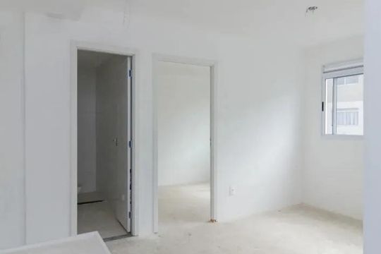 Apartamento à venda com 2 quartos, 33m² em Jardim Pereira Leite, São Paulo