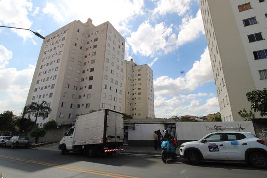 Fachada de apartamento para alugar com 2 quartos, 48m² em Vila Nova Curuca, São Paulo