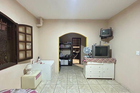 Casa à venda com 3 quartos, 180m² em Xangrilá (justinópolis), Contagem