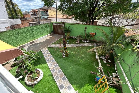 Casa à venda com 3 quartos, 180m² em Xangrilá (justinópolis), Contagem