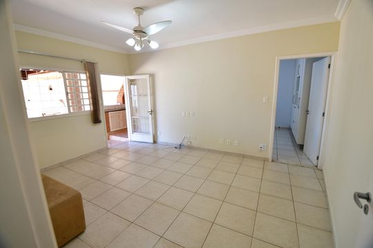 Sala de casa para alugar com 2 quartos, 105m² em Parque dos Jacarandás, Campinas