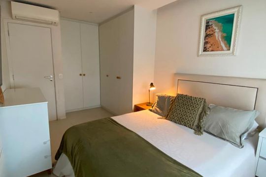 Quarto de apartamento à venda com 1 quarto, 50m² em Melville Empresarial I e II, Barueri