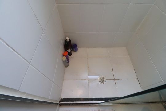Banheiro  de apartamento para alugar com 2 quartos, 50m² em Ribeirânia, Ribeirão Preto