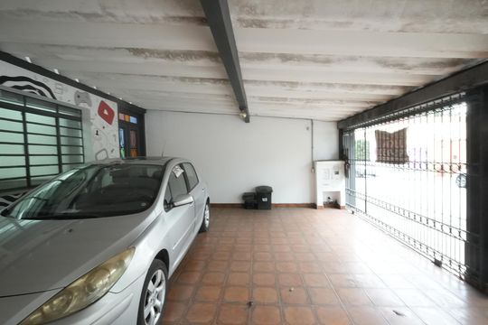 Garagem de casa para alugar com 4 quartos, 220m² em Campestre, Santo André