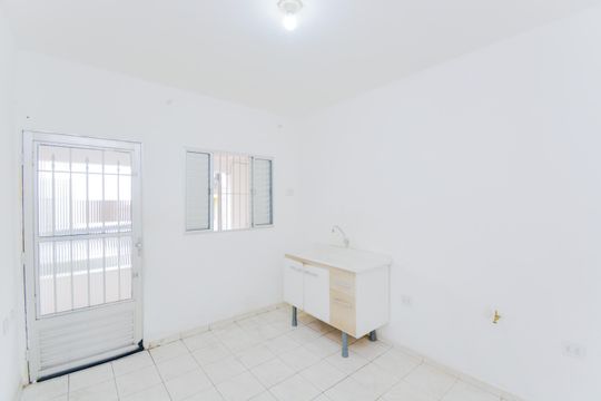 Casa para alugar com 1 quarto, 58m² em Jardim Aida, Guarulhos