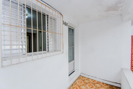 Varanda de casa para alugar com 1 quarto, 58m² em Jardim Aida, Guarulhos