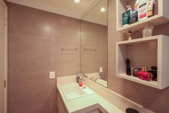 Banheiro da Suíte de apartamento à venda com 3 quartos, 79m² em Santa Paula, São Caetano do Sul