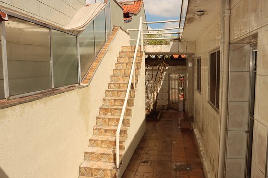 Área externa de casa à venda com 2 quartos, 99m² em Vila Macedopolis, São Paulo