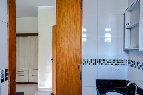 Banheiro da Suíte 1 de casa para alugar com 2 quartos, 70m² em Vila Aricanduva, São Paulo