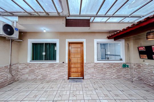 Garagem de casa para alugar com 2 quartos, 70m² em Vila Aricanduva, São Paulo