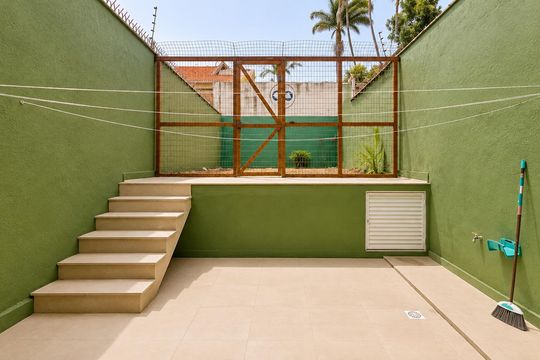 Área Externa de casa para alugar com 3 quartos, 140m² em Parque Santa Fé, Porto Alegre