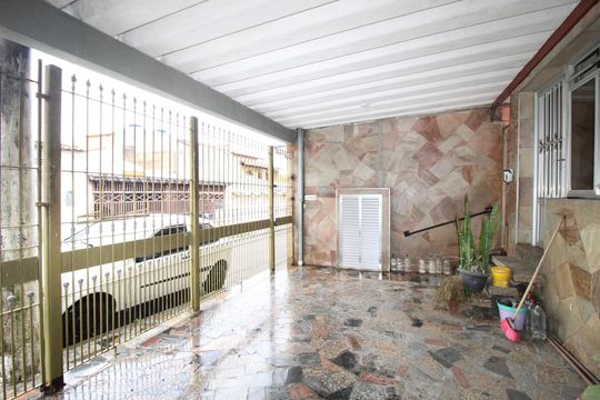 Garagem de casa à venda com 2 quartos, 160m² em São Miguel, São Paulo