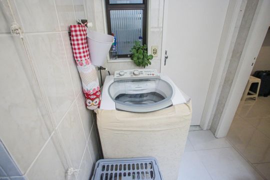 Área de Serviço de apartamento à venda com 3 quartos, 103m² em Anil, Rio de Janeiro