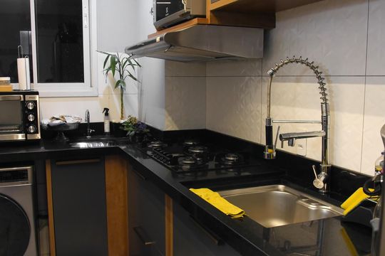 Cozinha de apartamento para alugar com 2 quartos, 34m² em Jardim Prudência, São Paulo