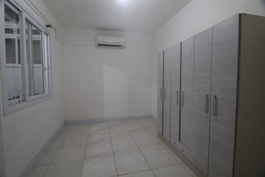 Quarto 1 de casa de condomínio para alugar com 2 quartos, 50m² em Fátima, Canoas