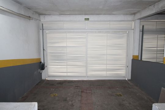 Garagem de apartamento para alugar com 2 quartos, 82m² em Rio Branco, Porto Alegre