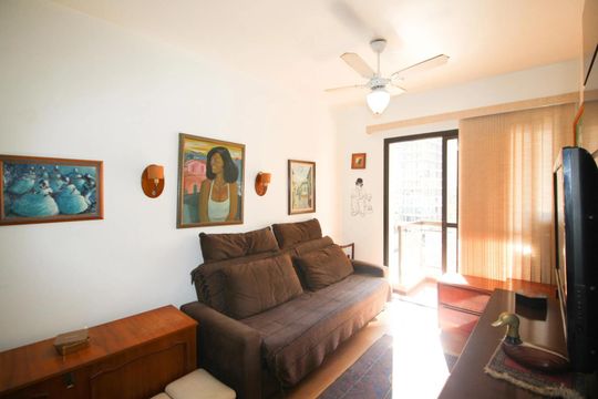 Sala de apartamento à venda com 1 quarto, 45m² em Itaim Bibi, São Paulo