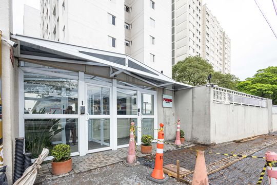 FACHADA de apartamento para alugar com 3 quartos, 65m² em Vila das Belezas, São Paulo