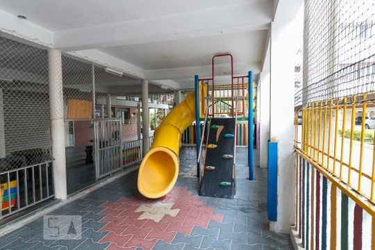 Area Comum - Playground de apartamento para alugar com 2 quartos, 49m² em Parque Cecap, Guarulhos