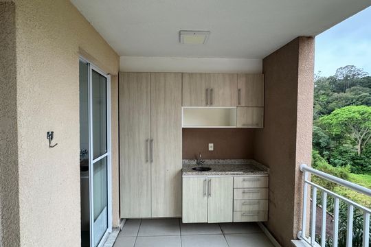 Sacada de apartamento para alugar com 3 quartos, 70m² em Jardim Torino, Cotia