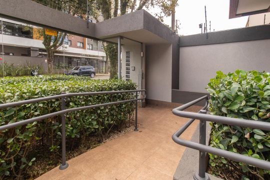 Área externa de apartamento à venda com 2 quartos, 99m² em Água Verde, Curitiba