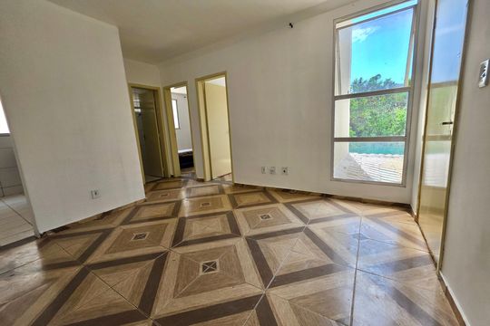 Sala de apartamento para alugar com 2 quartos, 45m² em Nacional, Contagem