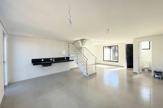 Cozinha de casa à venda com 3 quartos, 89m² em Santa Amelia, Belo Horizonte