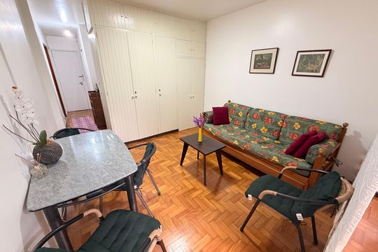 Salas de apartamento para alugar com 1 quarto, 35m² em Independência, Petrópolis