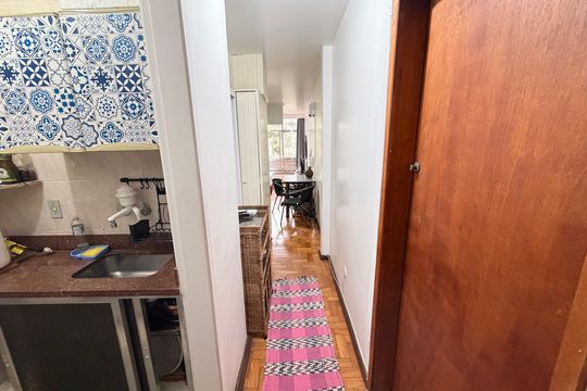 Circulação de apartamento para alugar com 1 quarto, 35m² em Independência, Petrópolis