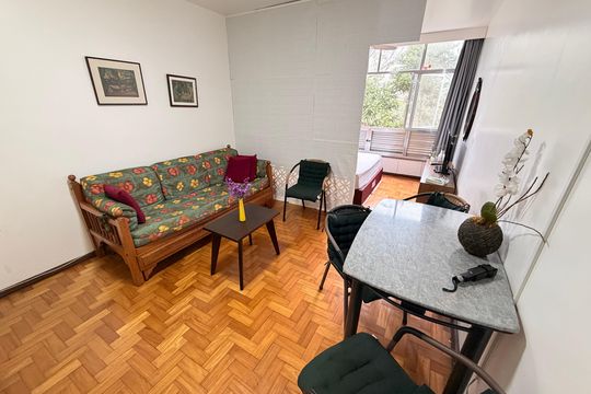 Salas de apartamento para alugar com 1 quarto, 35m² em Independência, Petrópolis