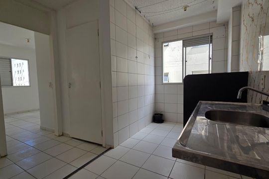 Cozinha de apartamento para alugar com 2 quartos, 65m² em Jardim Europa, Suzano