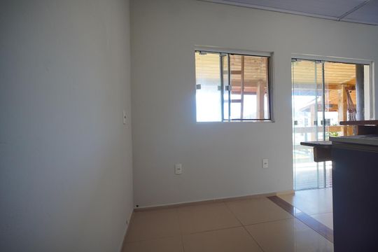 Cozinha  de apartamento para alugar com 1 quarto, 50m² em Carianos, Florianópolis