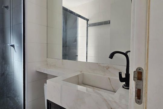 Banheiro Social de apartamento para alugar com 2 quartos, 37m² em Jardim Albertina, Guarulhos