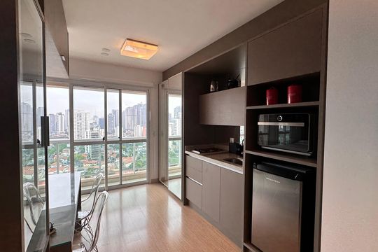 Apartamento para alugar com 1 quarto, 77m² em Brooklin, São Paulo