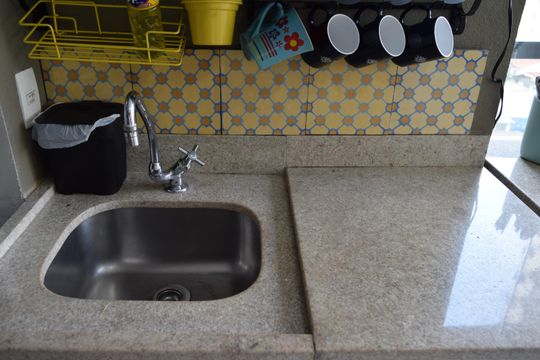 Cozinha de apartamento para alugar com 1 quarto, 40m² em Jardim Paulista, São Paulo