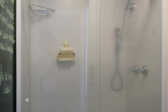 Banheiro de apartamento para alugar com 1 quarto, 40m² em Jardim Paulista, São Paulo