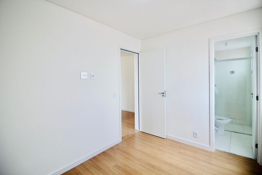 Suite 1 de apartamento à venda com 2 quartos, 42m² em Itaquera, São Paulo