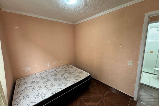 Quarto 1 de apartamento para alugar com 2 quartos, 40m² em Jardim Petropolis, Cotia