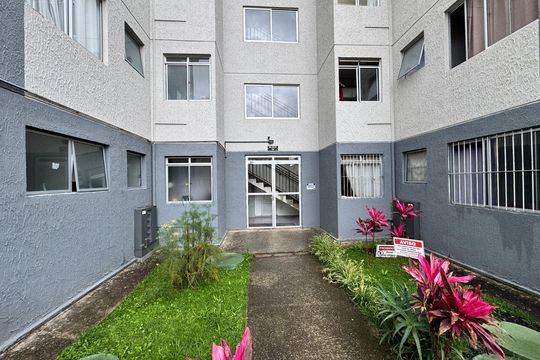 Fachada do bloco de apartamento para alugar com 2 quartos, 40m² em Jardim Petropolis, Cotia